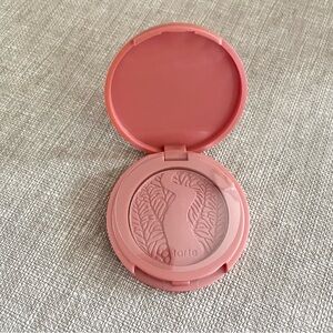 NWT Tarte Amazonian Clay Blush